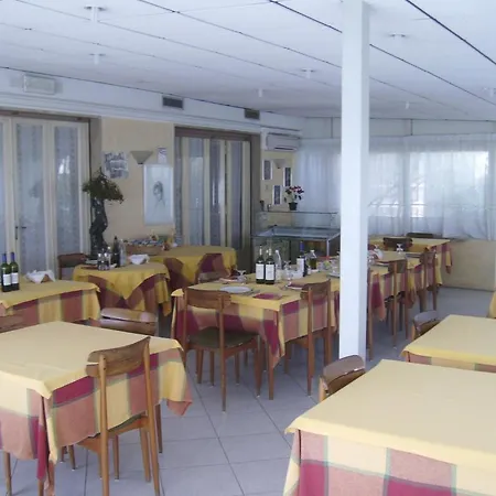 Miramare 2*