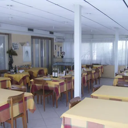 Hotel Miramare 2*
